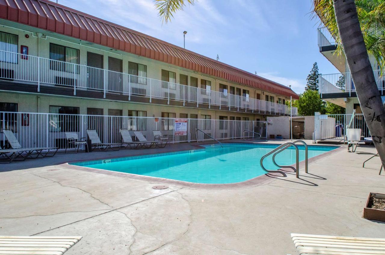 Studio 6-Fresno, Ca - Extended Stay Pinedale Εξωτερικό φωτογραφία
